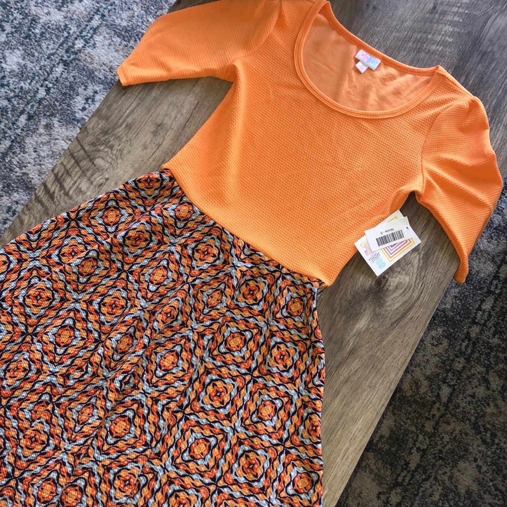 Small NWT LuLaRoe Nicole